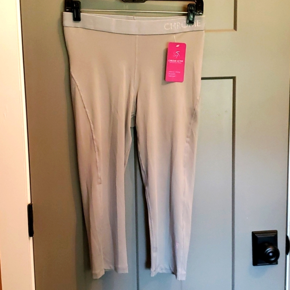 NEW CHROME ACTIVE performance apparel L NEW